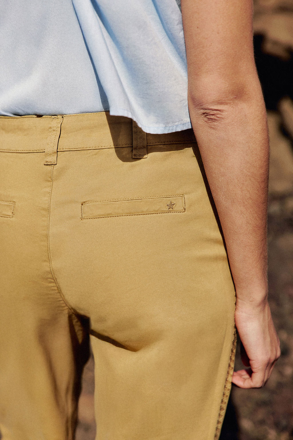 Camel straight pants - Marisol