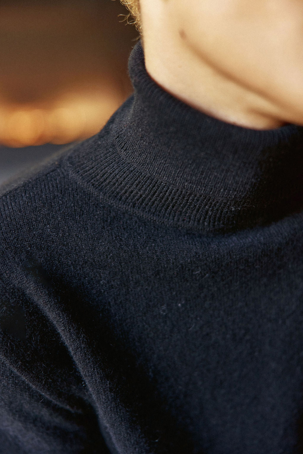 Black turtleneck pullover - Marlen