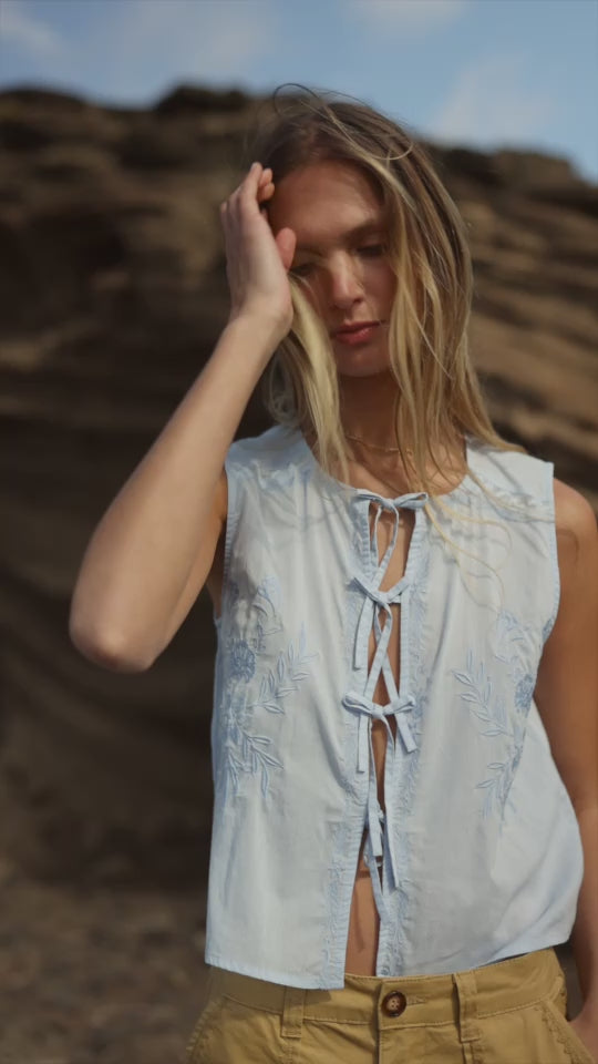 Sky blue sleeveless top - Tery