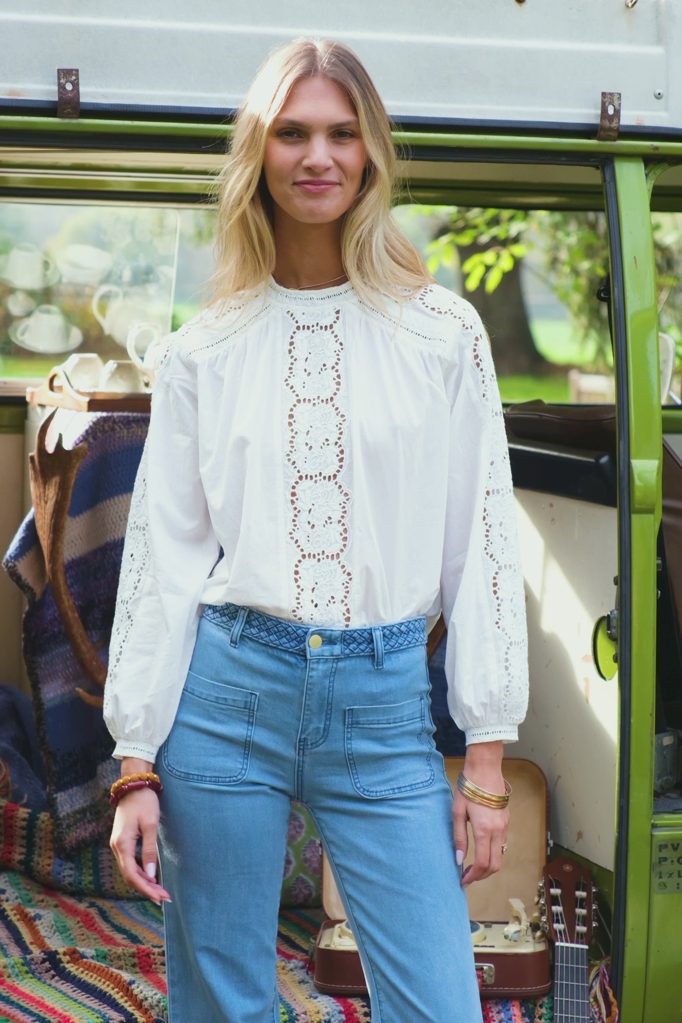 Blouse brodée Betty - Écru